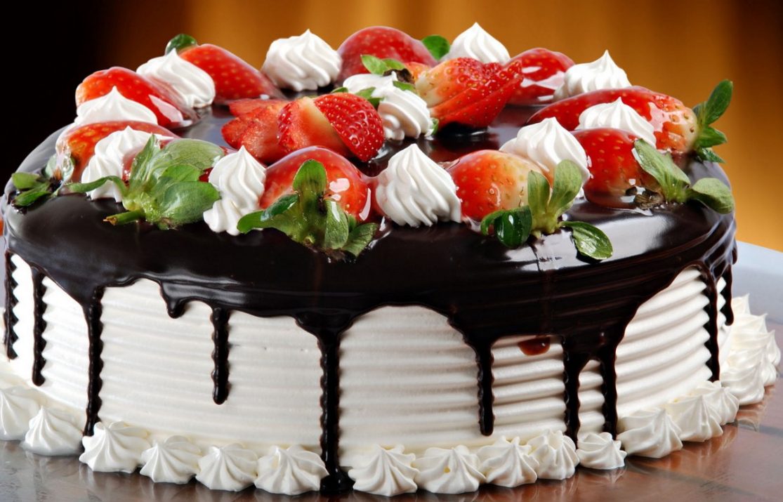 Benefits of Cake and Flower Delivery Service